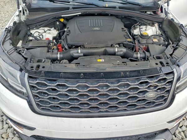 2018 LAND ROVER RANGE ROVER VELAR R-Dynamic SE