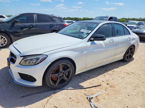 2016 MERCEDES-BENZ C-CLASS C450-4M Sport AMG — Front 3/4
