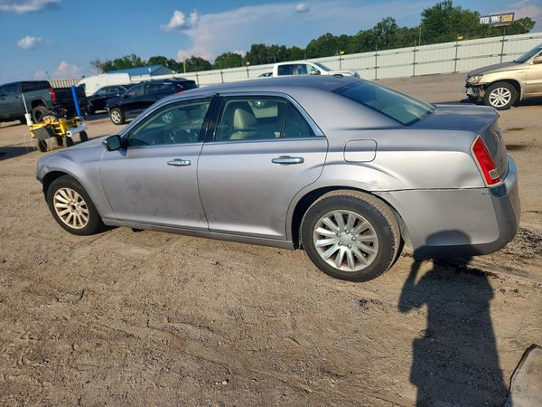 2014 CHRYSLER 300