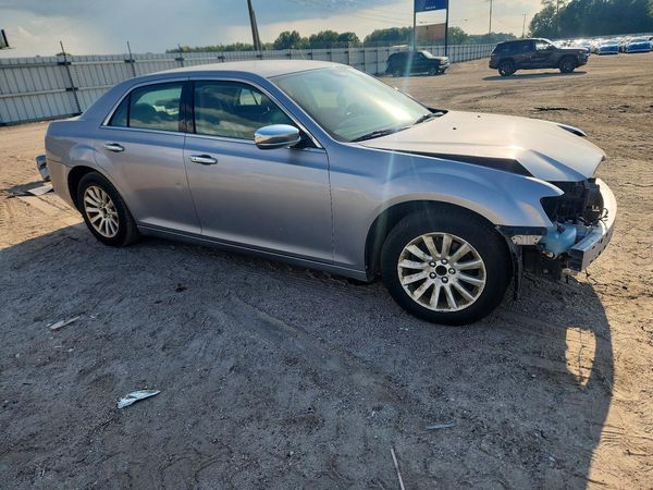 2014 CHRYSLER 300