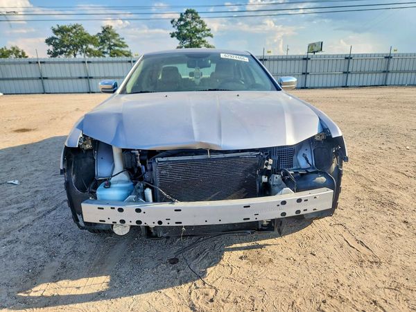 2014 CHRYSLER 300