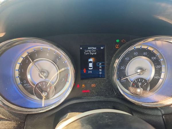 2014 CHRYSLER 300