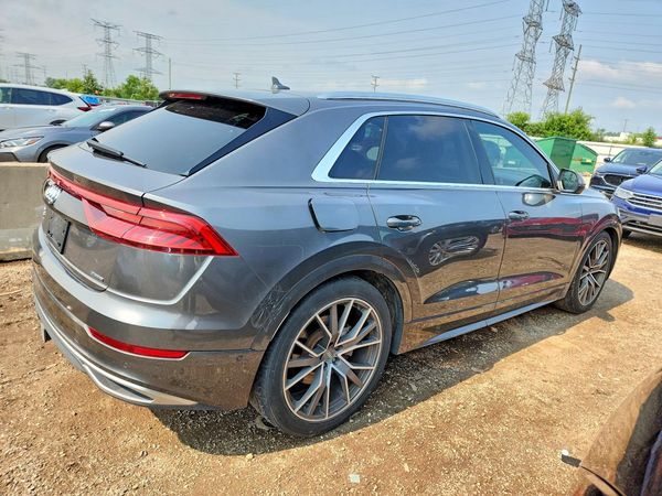 2019 AUDI Q8