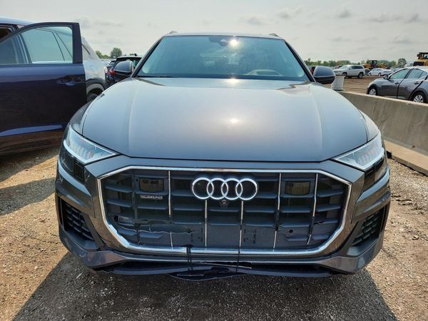 2019 AUDI Q8