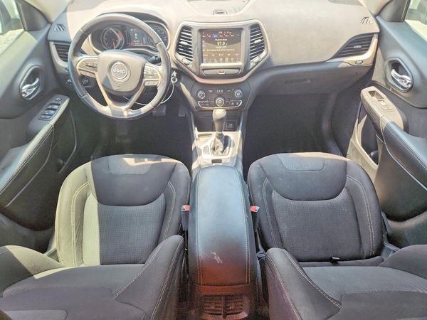 2017 JEEP CHEROKEE