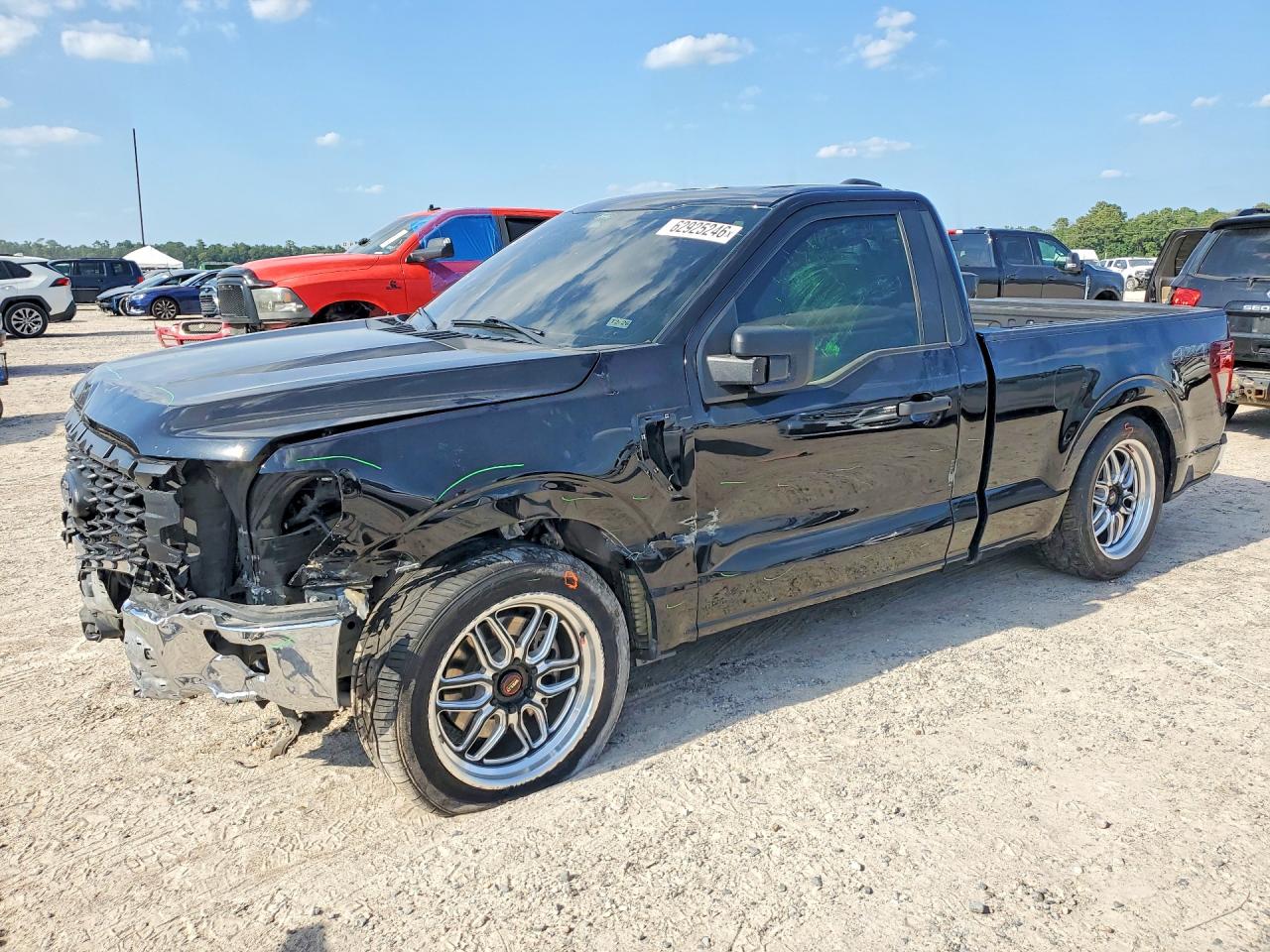 2025 FORD F150 XL