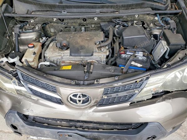 2014 TOYOTA RAV4 High