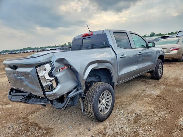 2025 CHEVROLET COLORADO Work Truck LT