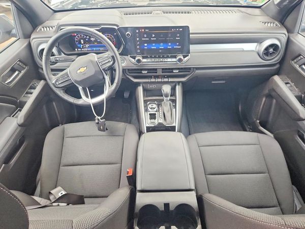 2025 CHEVROLET COLORADO Work Truck LT