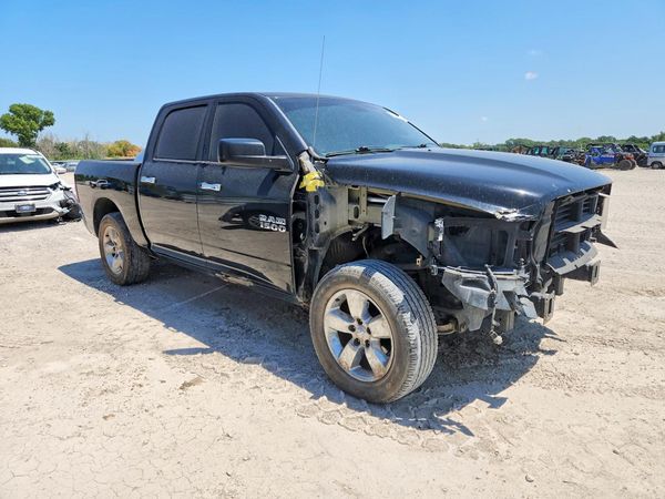 2014 RAM 1500 SLT