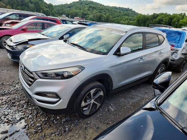 2016 HYUNDAI TUCSON