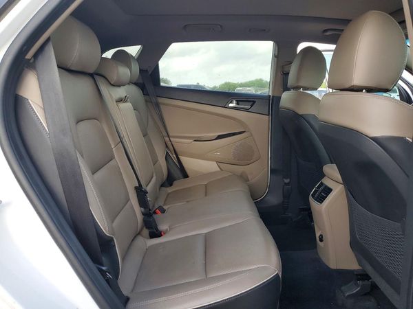 2021 HYUNDAI TUCSON