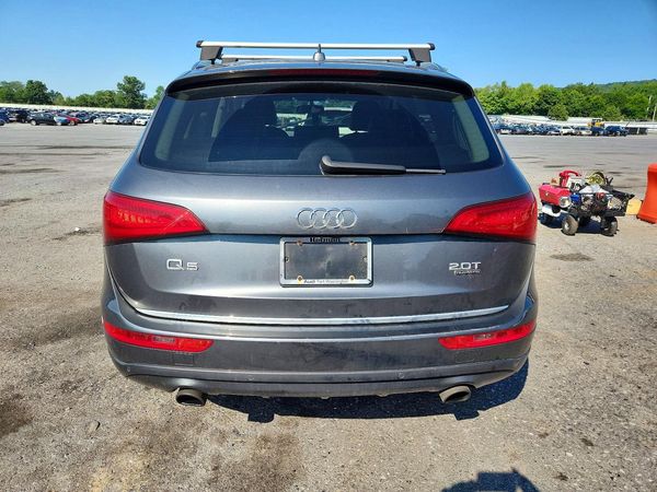 2017 AUDI Q5 quattro Premium