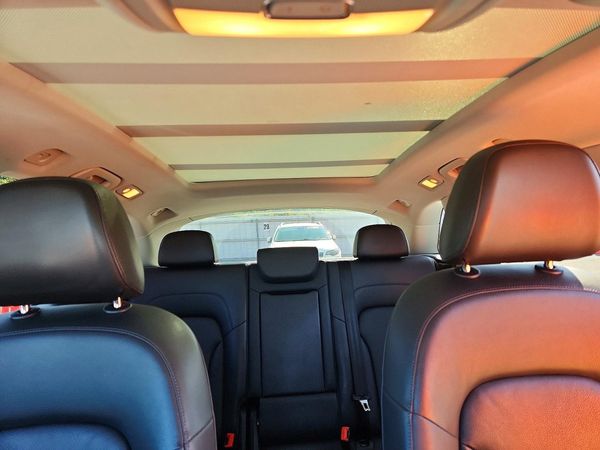 2017 AUDI Q5 quattro Premium