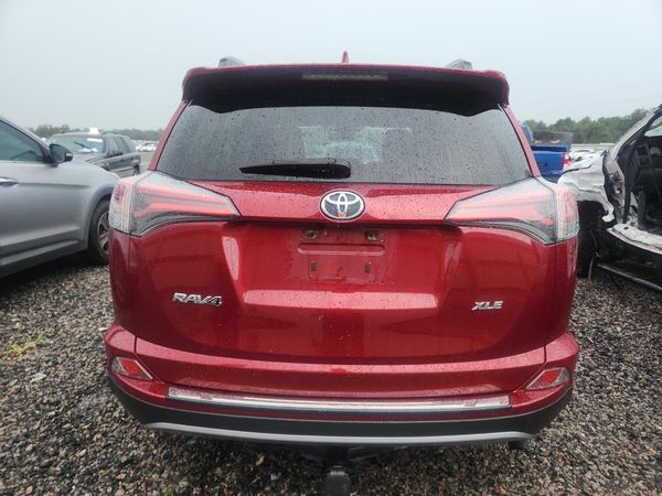 2018 TOYOTA RAV4 Adventure/XLE