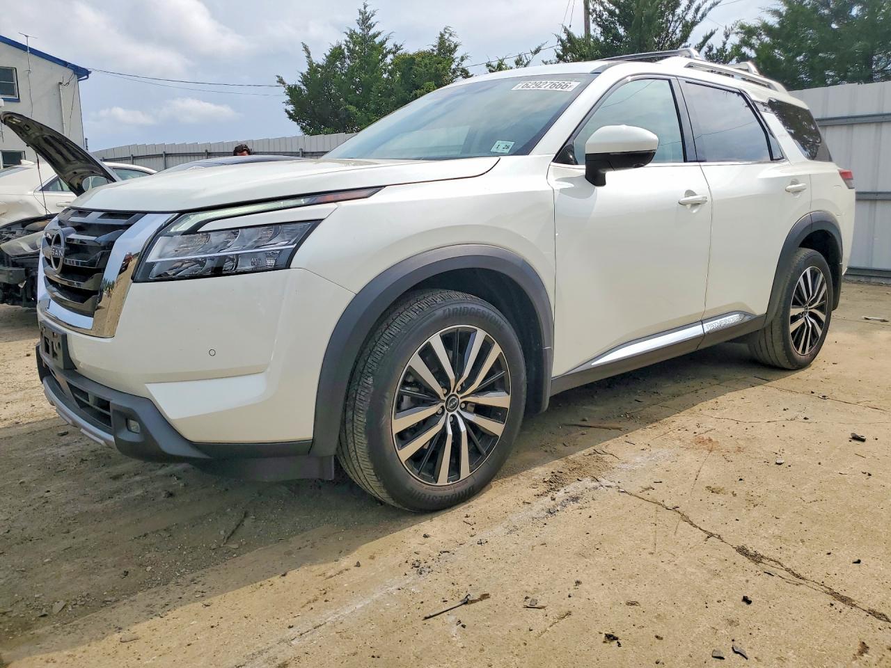 2023 NISSAN PATHFINDER