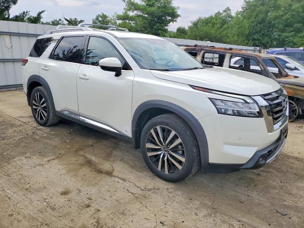 2023 NISSAN PATHFINDER