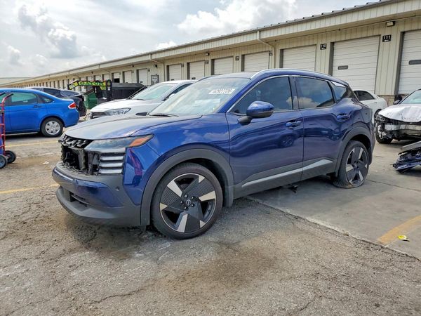 2025 NISSAN KICKS
