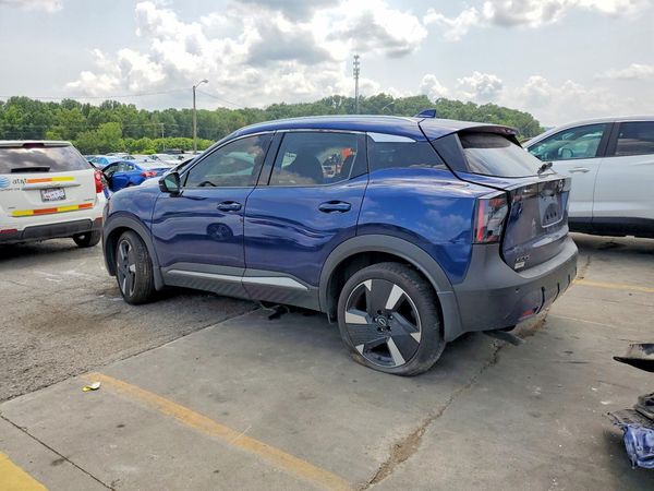 2025 NISSAN KICKS