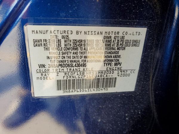 2025 NISSAN KICKS