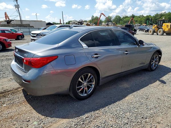 2015 INFINITI Q50
