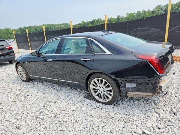 2017 CADILLAC CT6