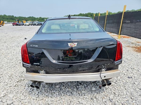 2017 CADILLAC CT6