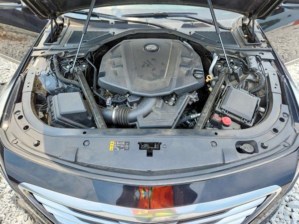 2017 CADILLAC CT6