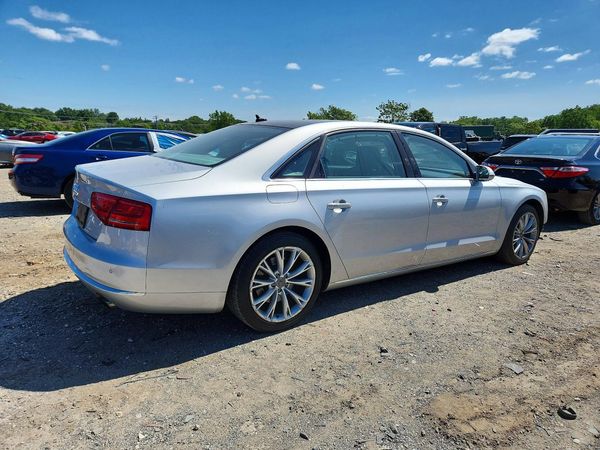 2013 AUDI A8