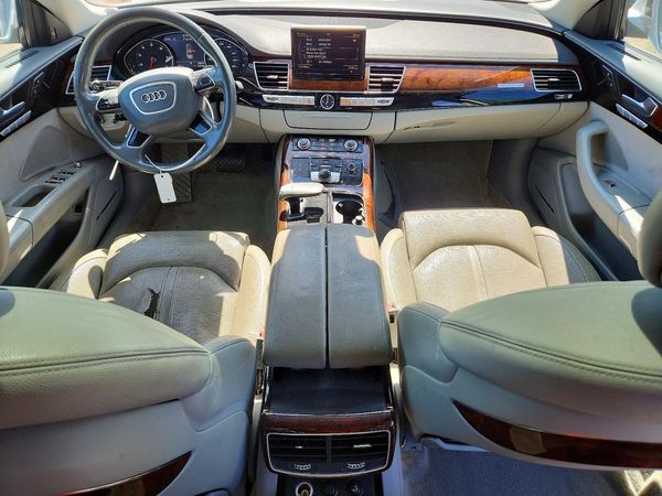 2013 AUDI A8