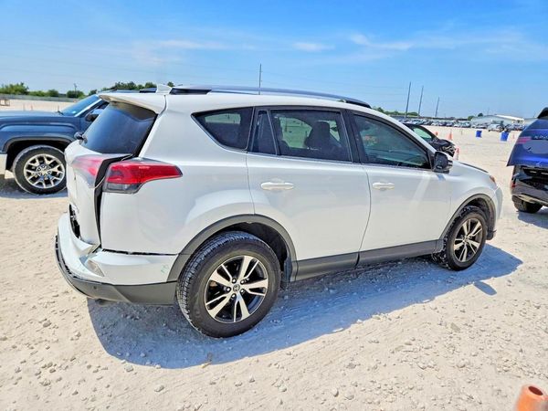 2018 TOYOTA RAV4 Adventure/XLE