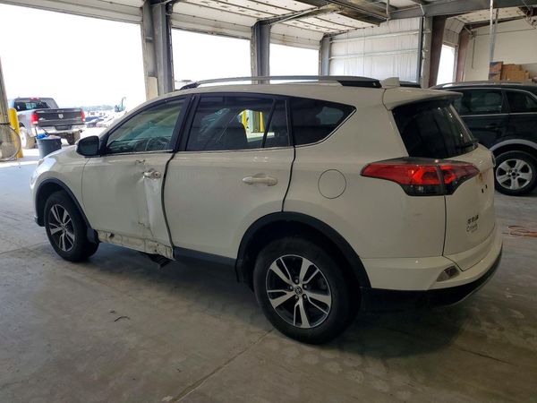 2018 TOYOTA RAV4 Adventure/XLE
