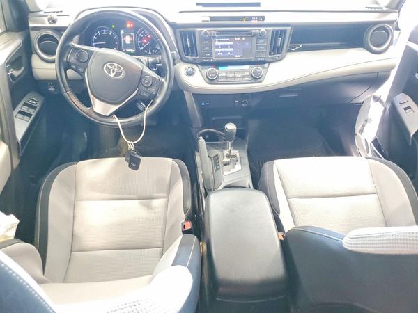 2018 TOYOTA RAV4 Adventure/XLE