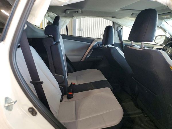 2018 TOYOTA RAV4 Adventure/XLE