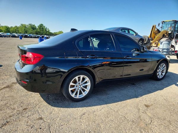 2016 BMW 320