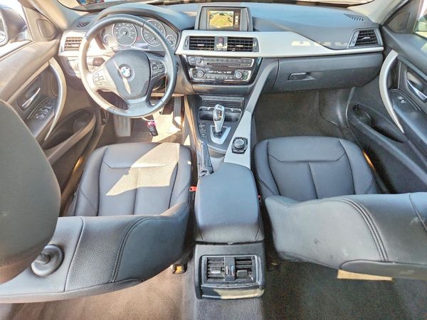 2016 BMW 320