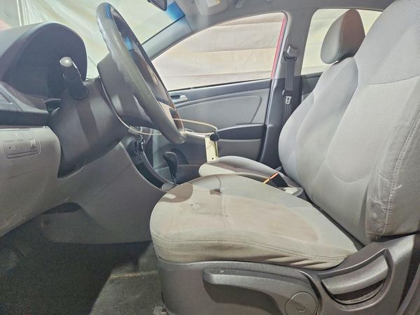 2014 HYUNDAI ACCENT 5DR GS / 4DR GLS — DENT