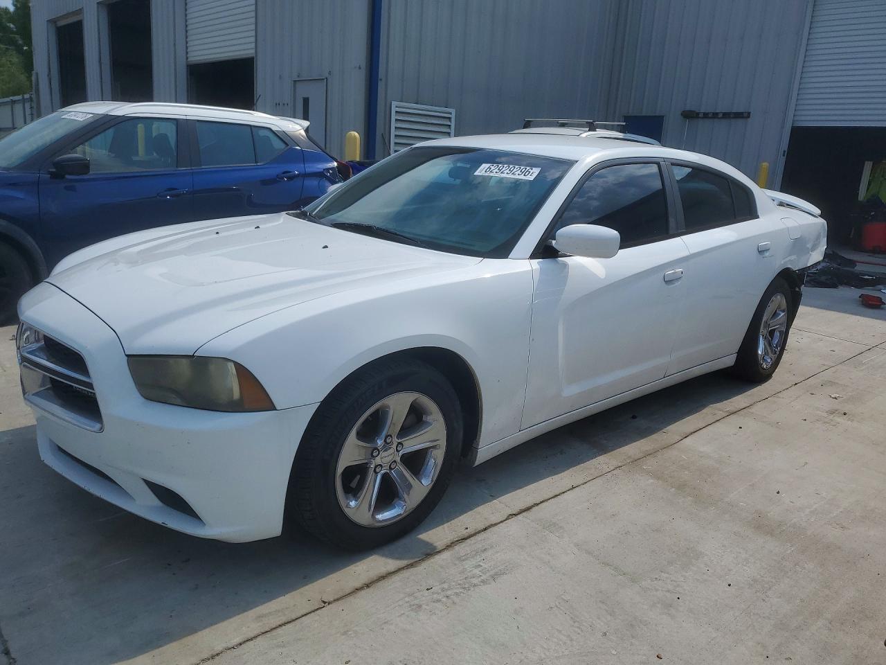 2013 DODGE CHARGER SE RWD