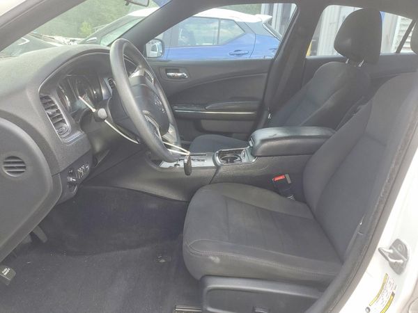 2013 DODGE CHARGER SE RWD