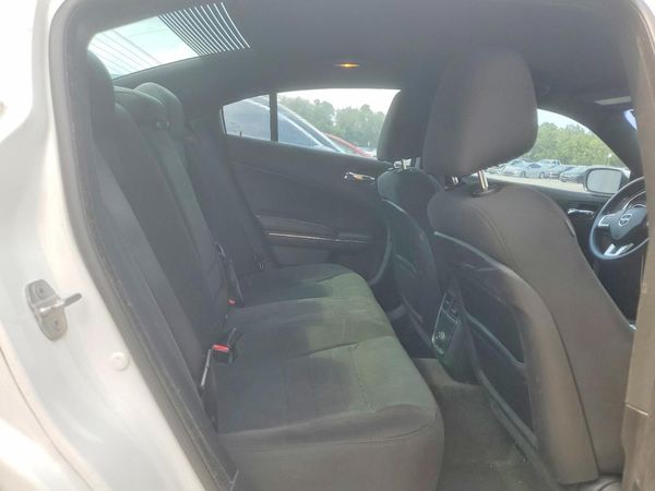 2013 DODGE CHARGER SE RWD