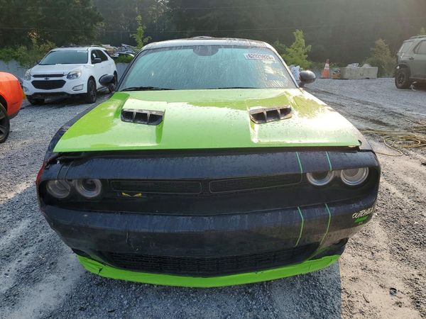 2021 DODGE CHALLENGER SXT
