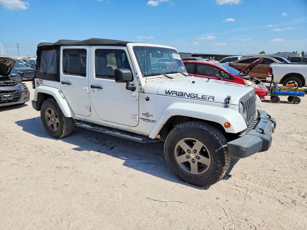 2015 JEEP WRANGLER UNLIMITED SPORT 4X4