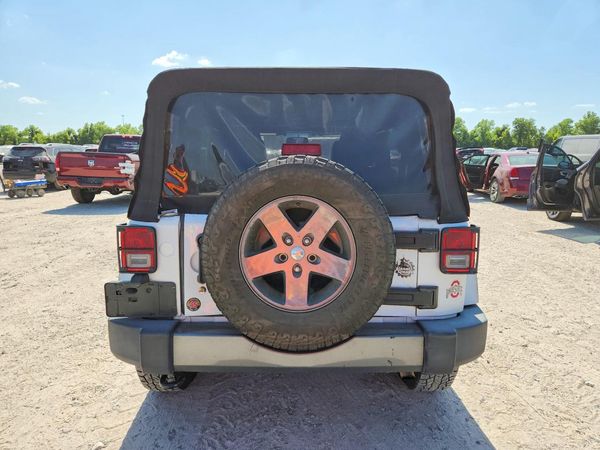 2015 JEEP WRANGLER UNLIMITED SPORT 4X4