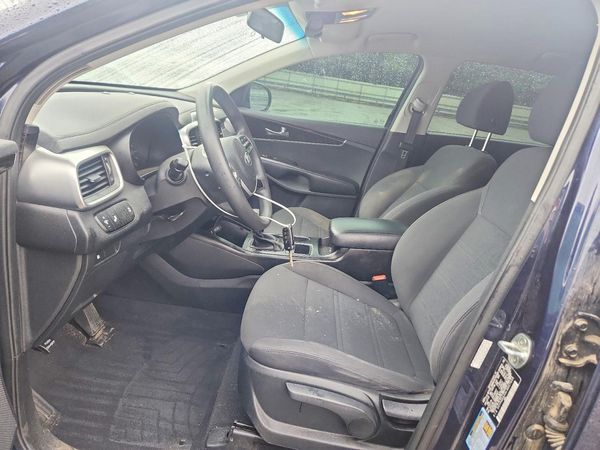 2020 KIA SORENTO L, LX, S