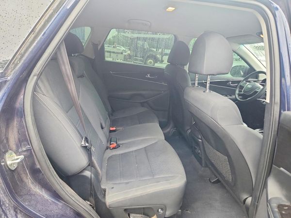 2020 KIA SORENTO L, LX, S