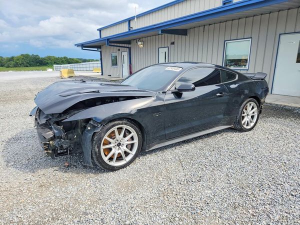 2017 FORD MUSTANG GT Coupe