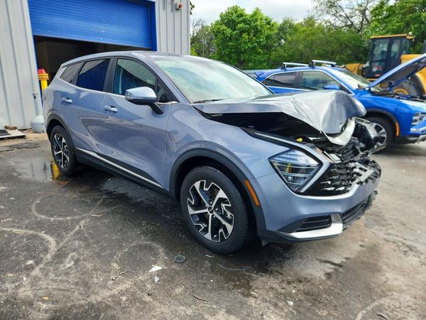 2024 KIA SPORTAGE EX