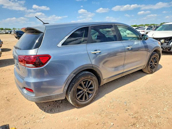 2020 KIA SORENTO L, LX, S