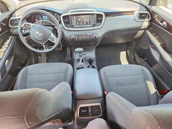 2020 KIA SORENTO L, LX, S