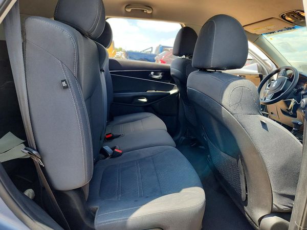2020 KIA SORENTO L, LX, S